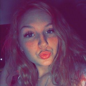 Meet your Posher, Kelsey